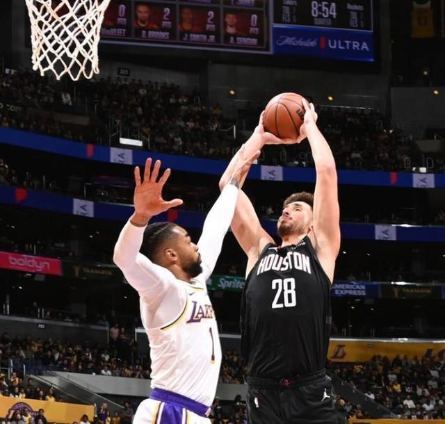 边线兵线处 边线兵线处